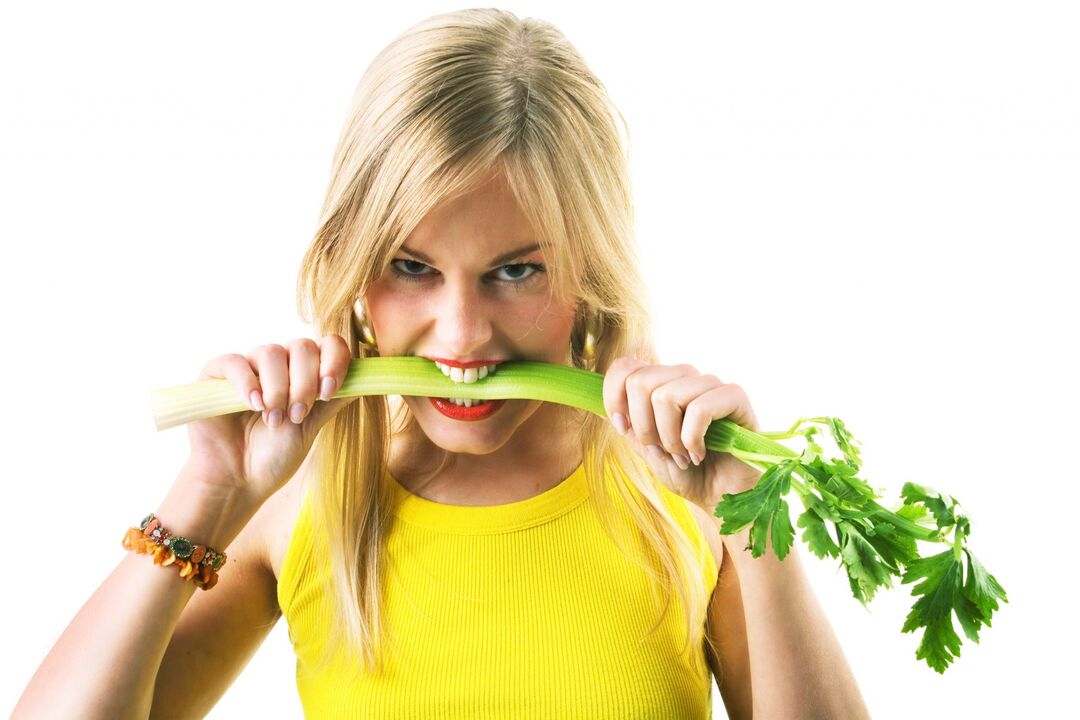 girl eats celery for weight loss