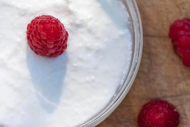 You can treat yourself to a milky dessert on a low-carb diet